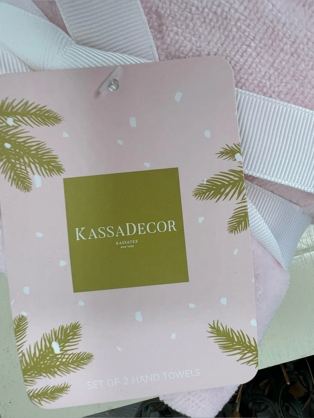 Brand New-Kassa Decor Snowman Hand Towels - Set of 2